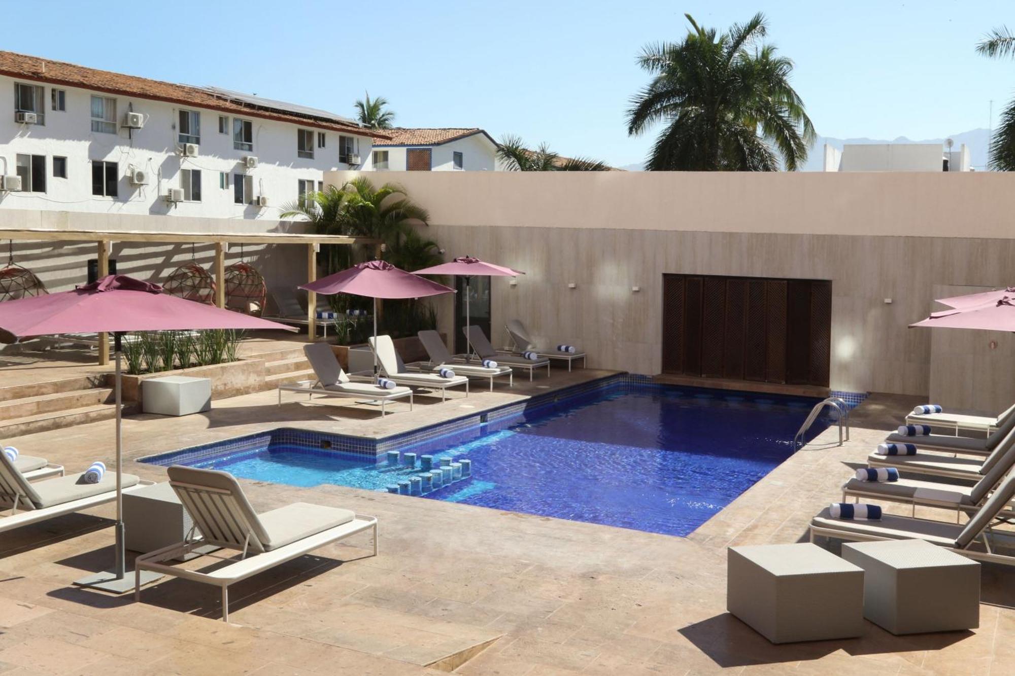 City Express Plus By Marriott Puerto Vallarta Dış mekan fotoğraf