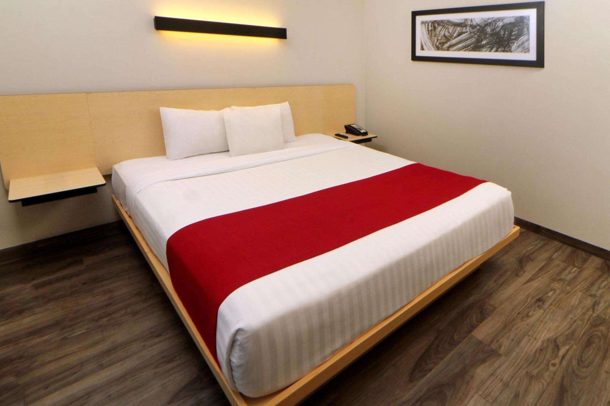 City Express Plus By Marriott Puerto Vallarta Dış mekan fotoğraf