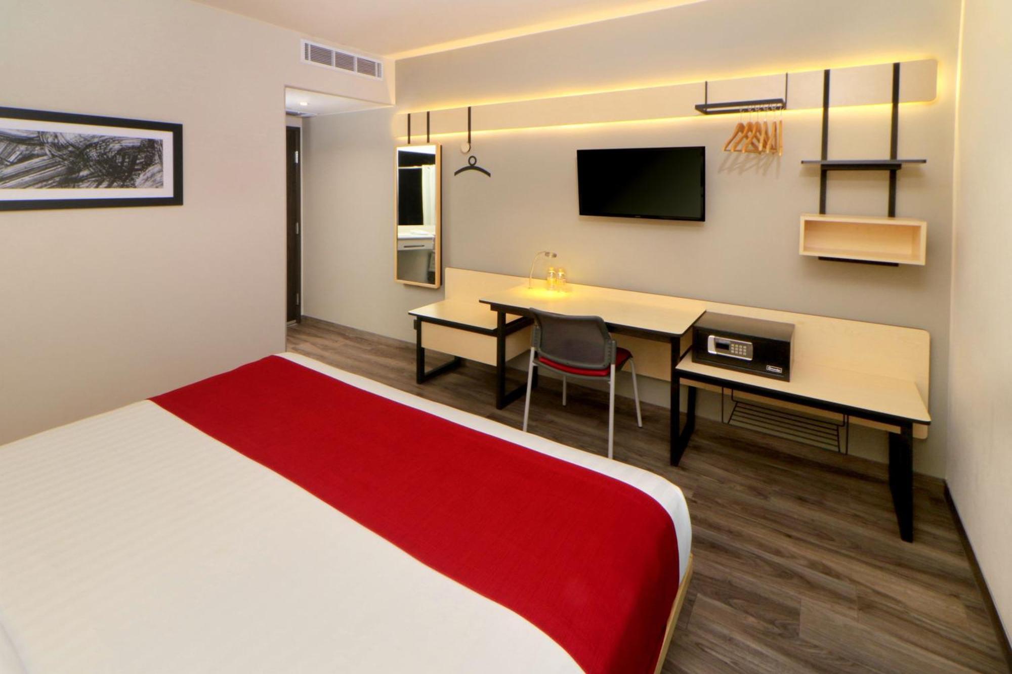 City Express Plus By Marriott Puerto Vallarta Dış mekan fotoğraf