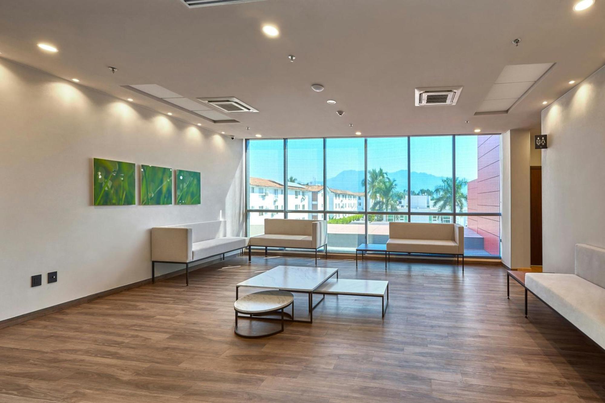 City Express Plus By Marriott Puerto Vallarta Dış mekan fotoğraf